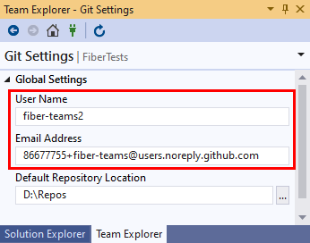 Snímek obrazovky s nastavením názvu a e-mailu v globálním Nastavení v Team Exploreru v sadě Visual Studio 2019