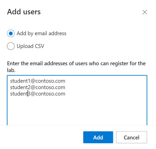 Snímek obrazovky se stránkou Přidat uživatele, která umožňuje zadat e-mailové adresy uživatelů