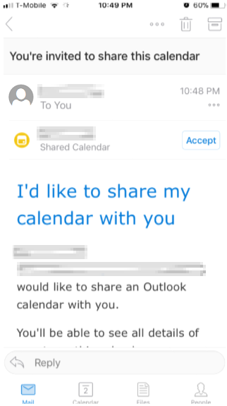 Screenshot, der das Öffnen eines freigegebenen Kalenders in der mobilen Outlook-App zeigt.