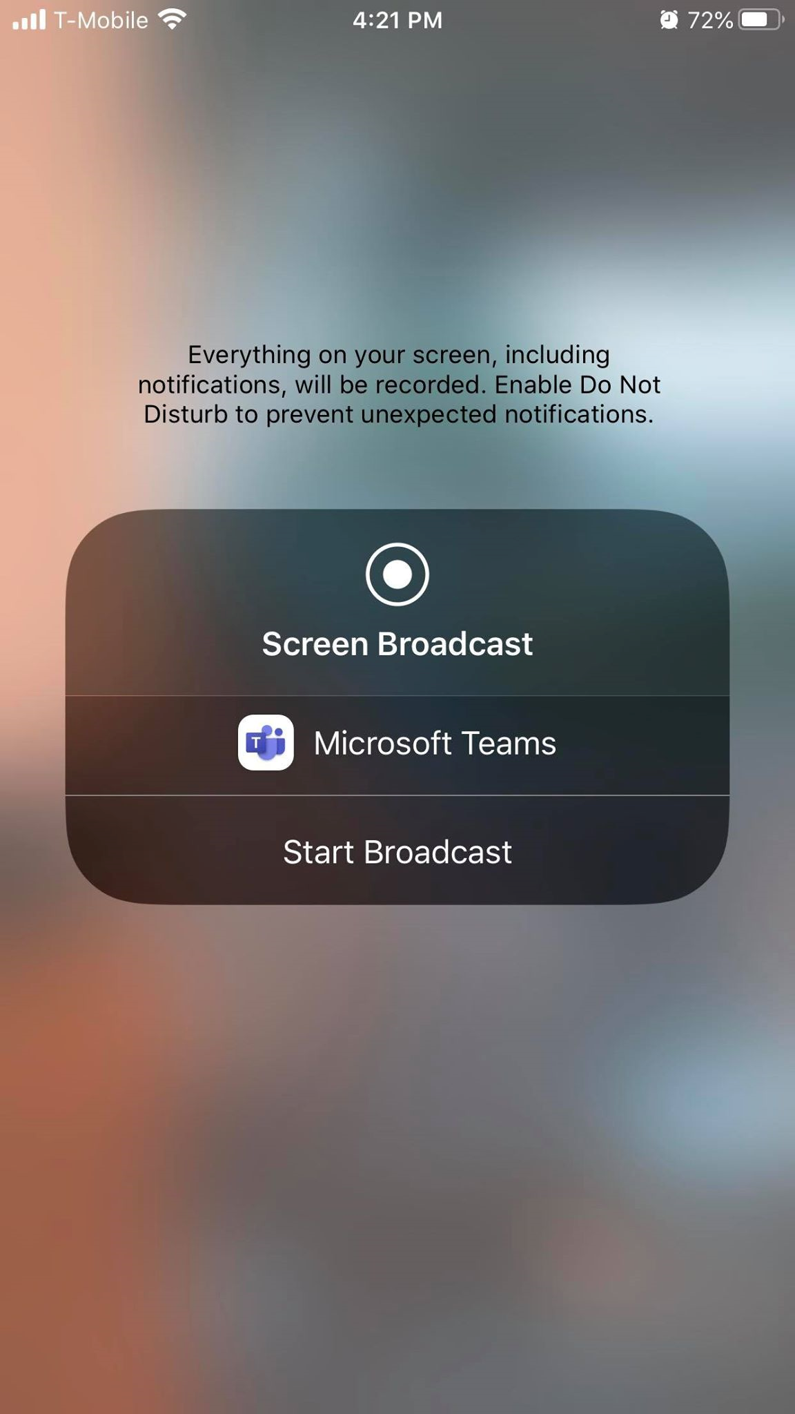 Screenshot of the Start broadcast window in Teams mobile.