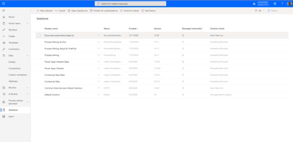 Captura de pantalla de la página Soluciones de Power Automate con el kit básico de automatización de documentos seleccionado