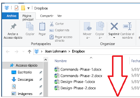 Captura de pantalla de una lista de archivos en Dropbox.