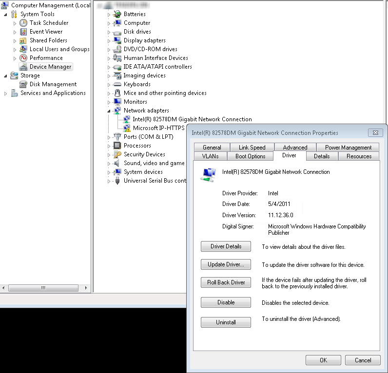 Captura de pantalla del panel Administrador de dispositivos en Administración de equipos con una ventana de propiedades del adaptador de red abierta, que muestra la información del controlador.