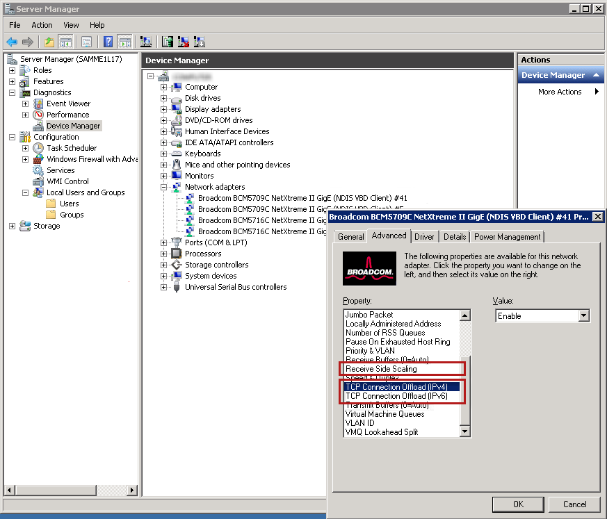 Captura de pantalla de la ventana de Administrador del servidor con una ventana de propiedades del adaptador de red abierta, que muestra la configuración de Descarga de conexión TCP y Ajuste de escala del lado de recepción (RSS) en la pestaña Opciones avanzadas.