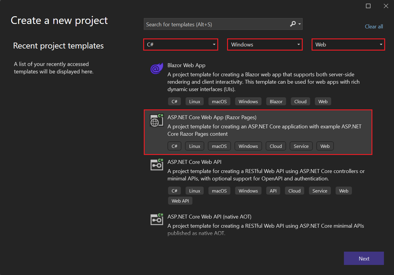 Captura de pantalla en la que se muestra la plantilla de proyecto Aplicación web de ASP.NET Core seleccionada y resaltada en la página Crear un nuevo proyecto.
