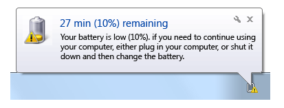 captura de pantalla del globo de notificación que indica que la energía de la batería es baja