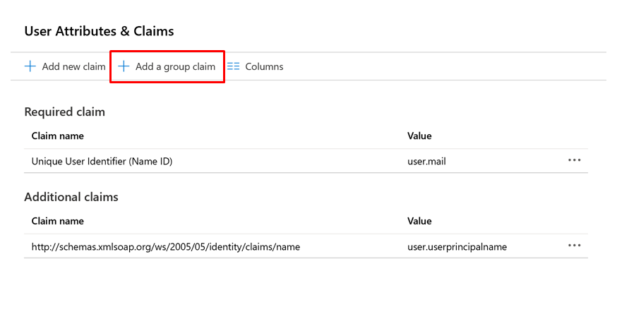 Captura de pantalla que muestra la página de los atributos y las reclamaciones de usuario, con el botón para añadir una reclamación de grupo seleccionado.