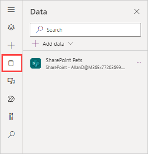 Capture d’écran du rail latéral avec les données sélectionnées illustrant la liste SharePoint qui vient d’être ajoutée en tant que source de données.