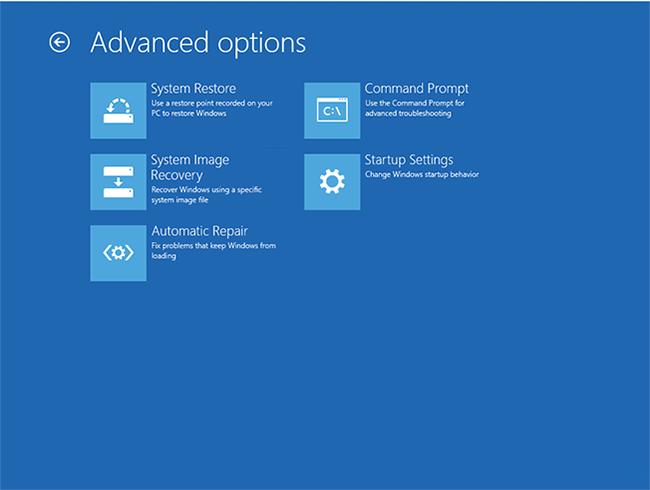 Un client Windows 10 a démarré dans Windows RE, affichant options avancées.