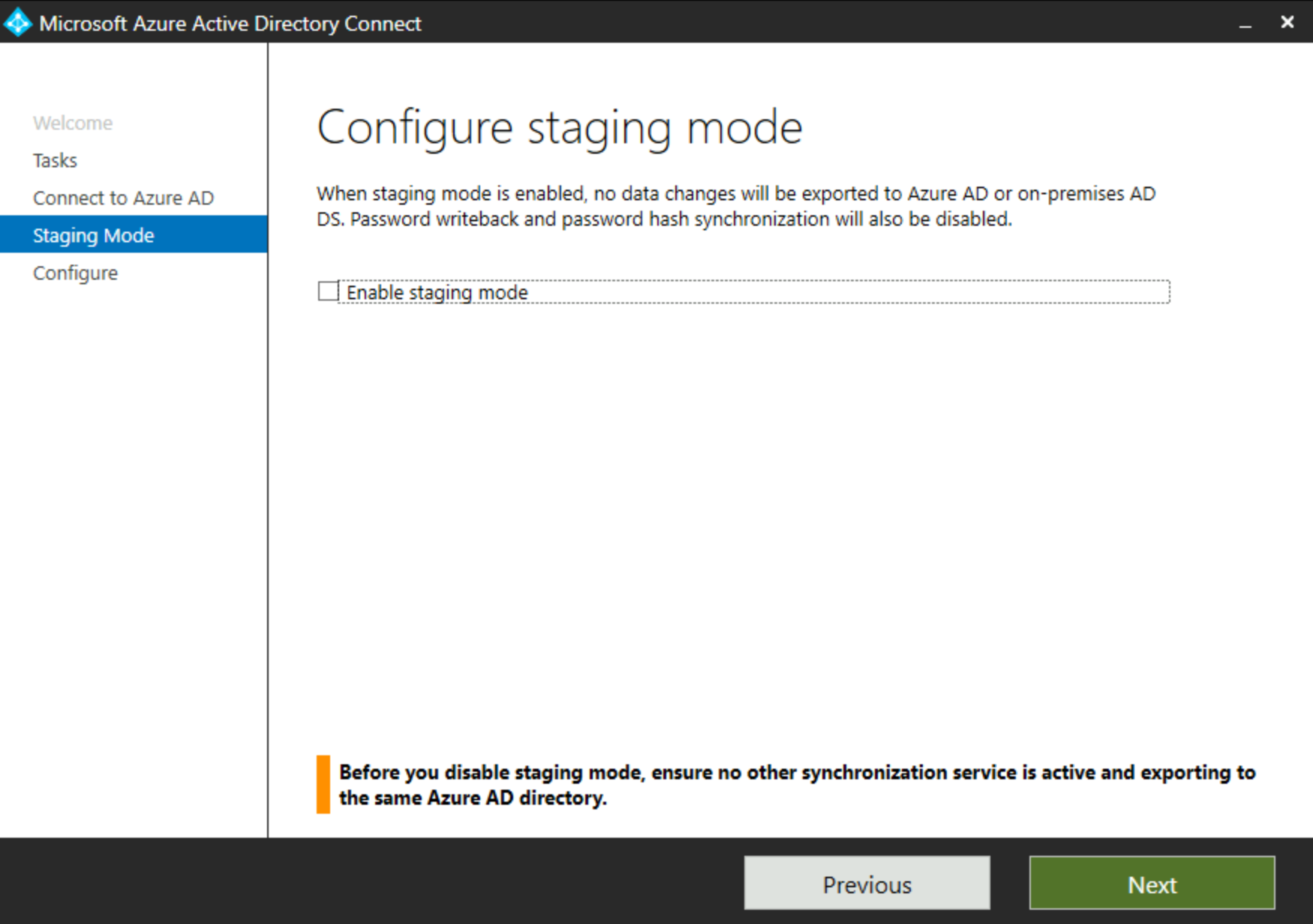 Cuplikan layar memperlihatkan konfigurasi Mode Penahapan dalam kotak dialog Penahapan Microsoft Entra Koneksi.