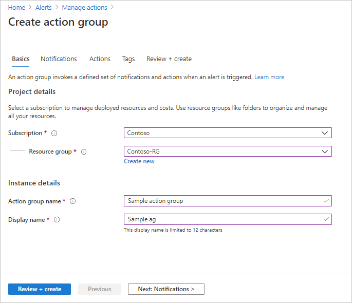 Cuplikan layar yang memperlihatkan dialog Buat grup tindakan. Nilai terlihat dalam kotak Langganan, Grup sumber daya, Nama grup tindakan, dan Nama tampilan.
