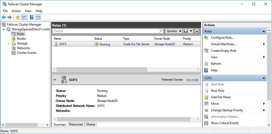 Cuplikan layar Manajer Kluster Failover memperlihatkan Server File Peluasan Skala
