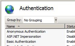 Screenshot della pagina Autenticazione. L'autenticazione di Windows è evidenziata. Il pulsante Abilita è disponibile nel riquadro Azioni.