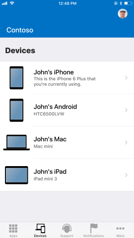 スクリーンショットでは、更新後の iOS および iPadOS 用のポータル サイト アプリの、[デバイス] が示されています。