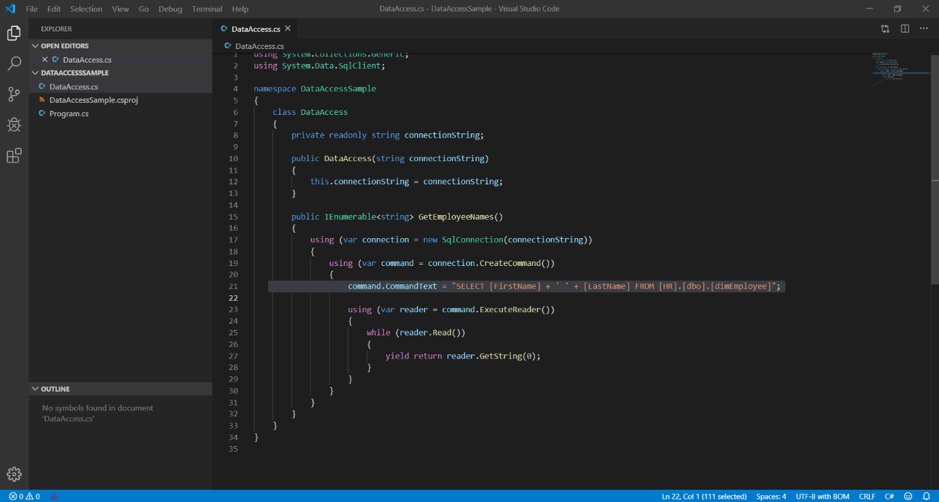 スクリーンショットには、アプリケーション プロジェクトが開かれた Visual Studio Code が示されています。