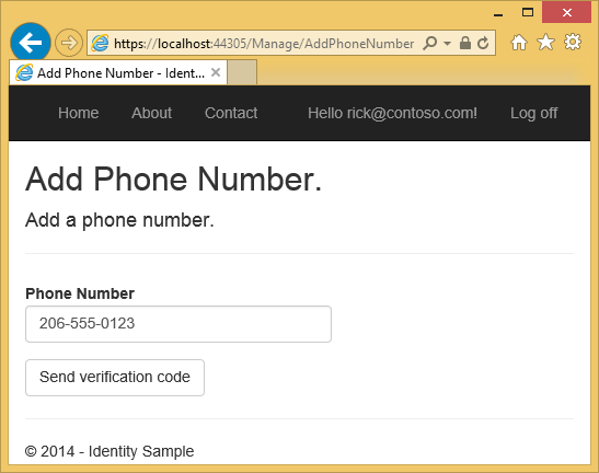 ASP dot NET 앱 전화 번호 추가 페이지를 보여 주는 스크린샷. 샘플 전화 번호는 아래에 확인 코드 보내기 단추로 채워집니다.