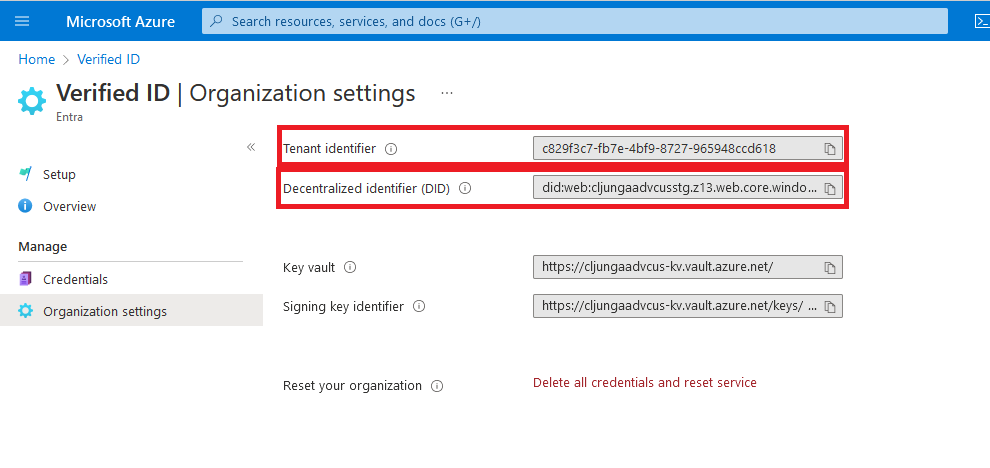 Microsoft Entra Verified ID에서 필요한 값을 복사하는 방법을 보여 주는 스크린샷.