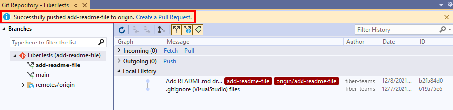 Visual Studio의 'Git 리포지토리' 창에 있는 '끌어오기 요청 만들기' 링크의 스크린샷