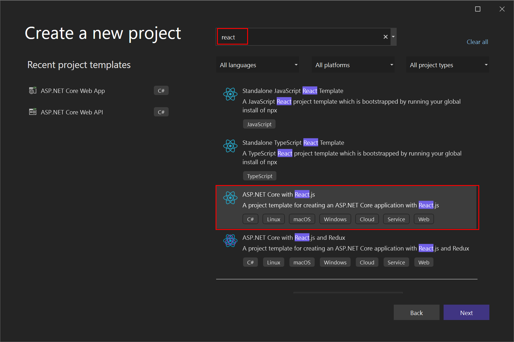 Zrzut ekranu przedstawiający tworzenie nowego projektu React.js.