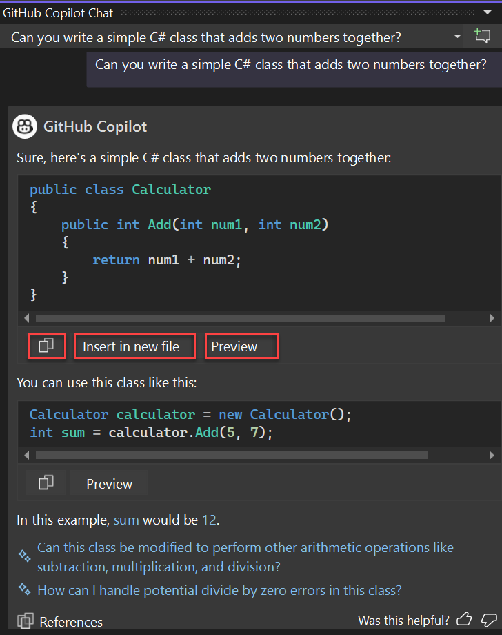 Zrzut ekranu przedstawiający opcje kopiowania bloku kodu, wstawiania kodu do nowego pliku lub kodu podglądu sugestii dotyczących kodu z aplikacji Copilot Chat.