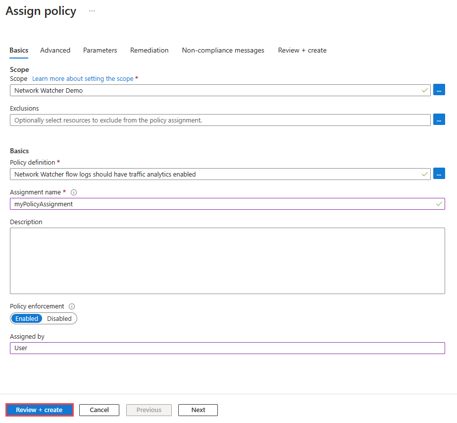 Captura de tela da guia Básico para atribuição e auditoria de política no portal do Azure.