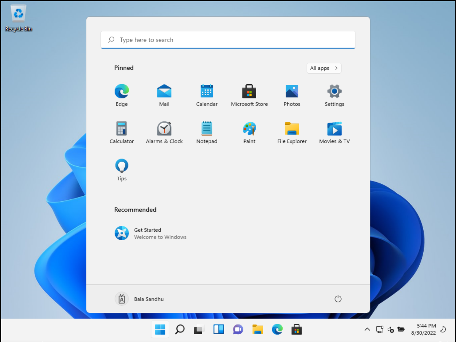 Captura de tela do Windows 11 na área de trabalho após a primeira experiência de ingresso no Microsoft Entra.