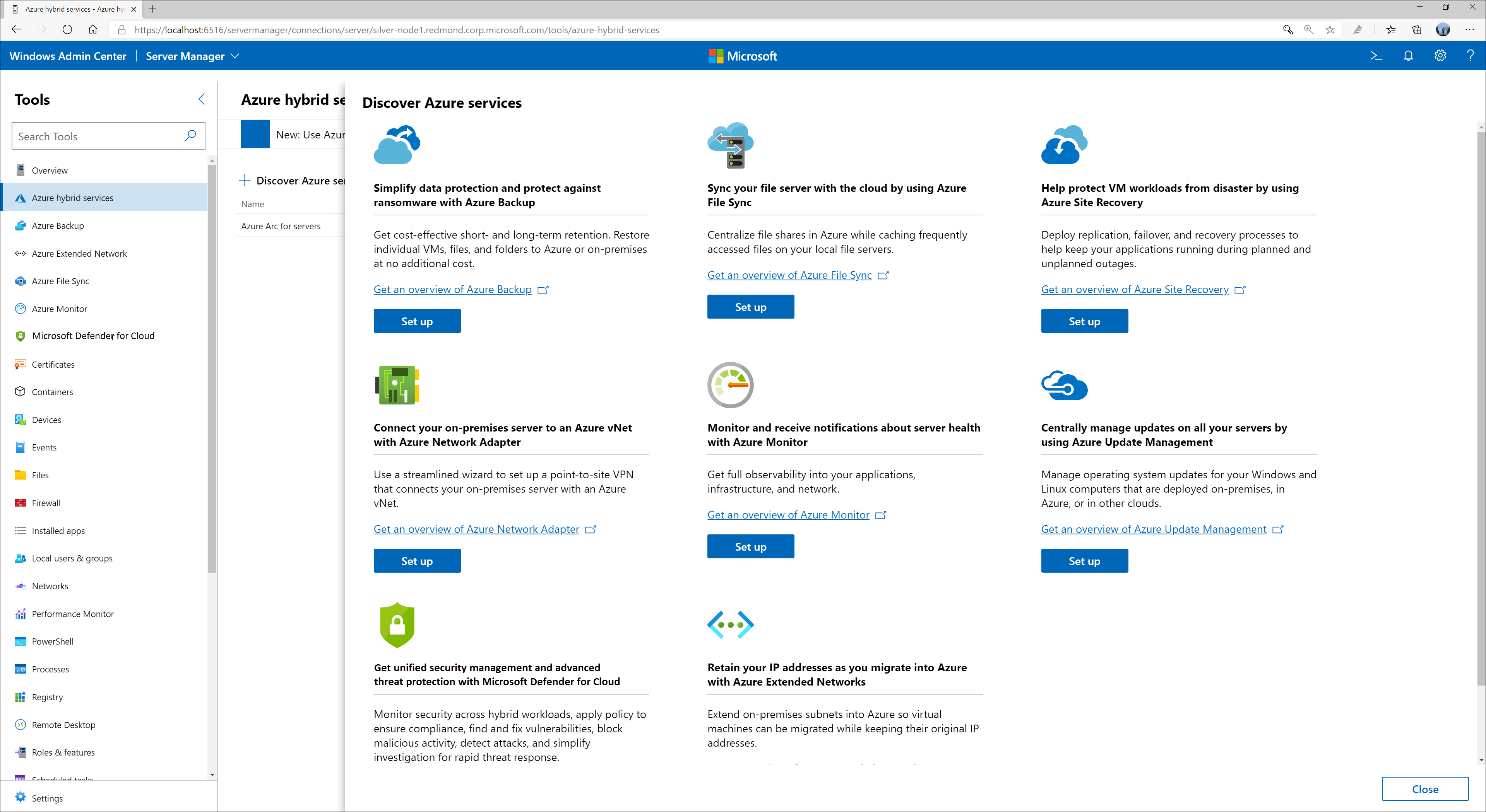Windows Admin Center fornece um local centralizado de todos os serviços integrados do Azure. Você pode usar a ferramenta de serviços híbridos do Azure para gerenciar os recursos híbridos de VMs no Azure e no local.