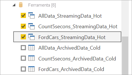 Screenshot that shows hot output tables selected for streaming dataflows in Power BI Desktop.