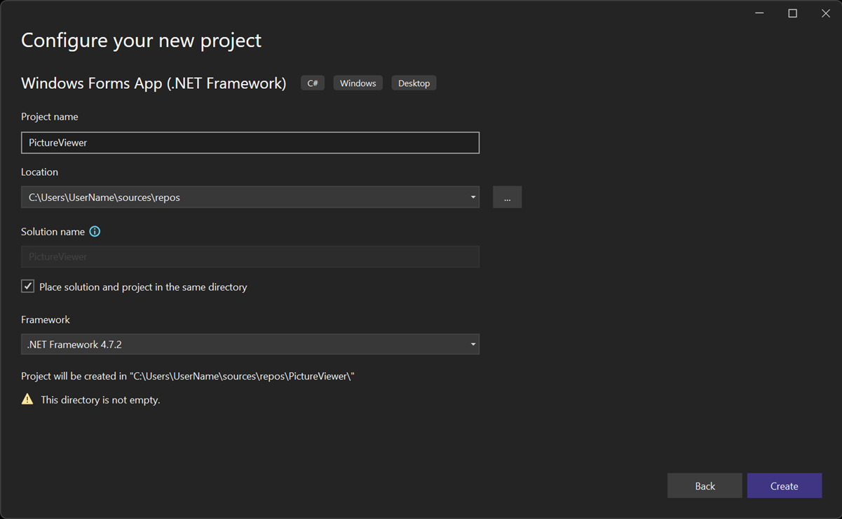 Captura de tela da janela Configurar seu novo projeto com o nome do projeto HelloWorld inserido.
