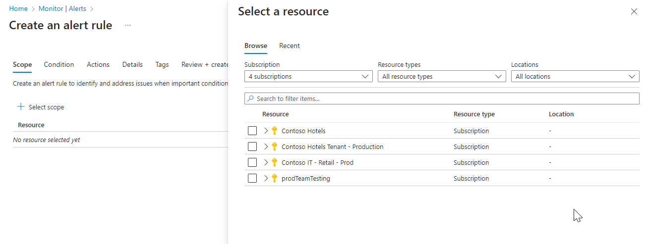 Captura de tela que mostra o painel de recursos selecionado para criar uma nova regra de alerta.