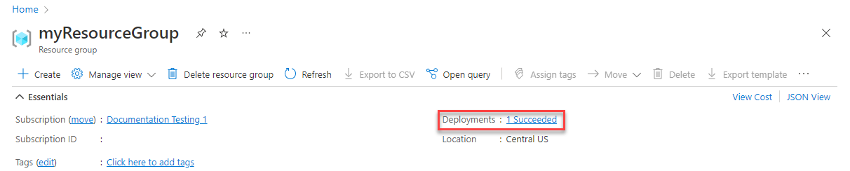 Captura de ecrã a mostrar portal do Azure a mostrar o estado da implementação na secção Essentials do grupo de recursos.