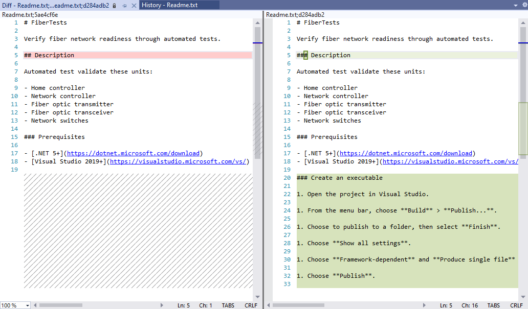 Captura de tela da exibição de comparação de arquivo no Visual Studio 2022.