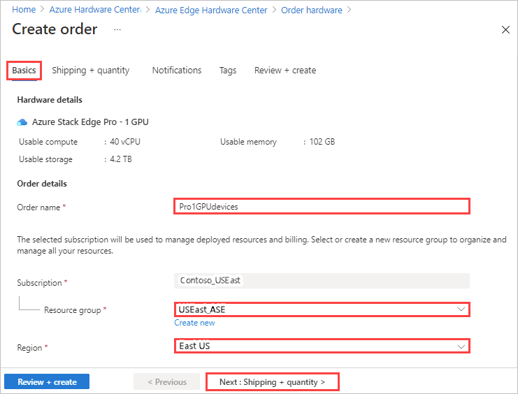 Screenshot do separador Basics para introduzir um nome de encomenda, grupo de recursos e região para uma encomenda do Centro de Hardware Azure Edge