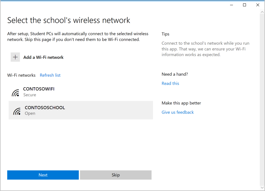 Captura de tela de exemplo do aplicativo Configurar pc escolar, página de rede sem fio com duas redes de Wi-Fi listadas, uma das quais está selecionada.
