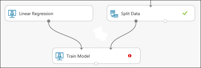 Подключите модуль Train Model (Обучение модели) к модулям Linear Regression (Линейная регрессия) и Split Data (Разбиение данных)
