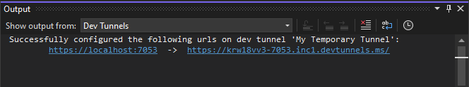 Снимок экрана: URL-адрес в консоли вывода Visual Studio.