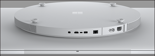 Рис. 3. Просмотр вычислительного картриджа на нижней стороне 50-дюймовых моделей Surface Hub 2S или Surface Hub 3.