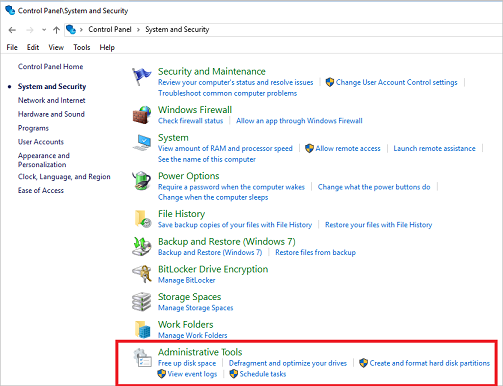 Снимок экрана: панель управления в Windows 10 с выделенной папкой "Администрирование".