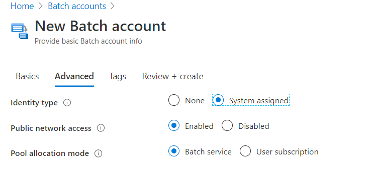 Skärmbild av ett nytt Batch-konto med systemtilldelad identitetstyp.