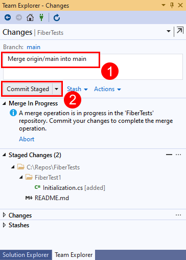Visual Studio 2019 中团队资源管理器的“更改”视图中的“提交已暂存内容”按钮的屏幕截图。