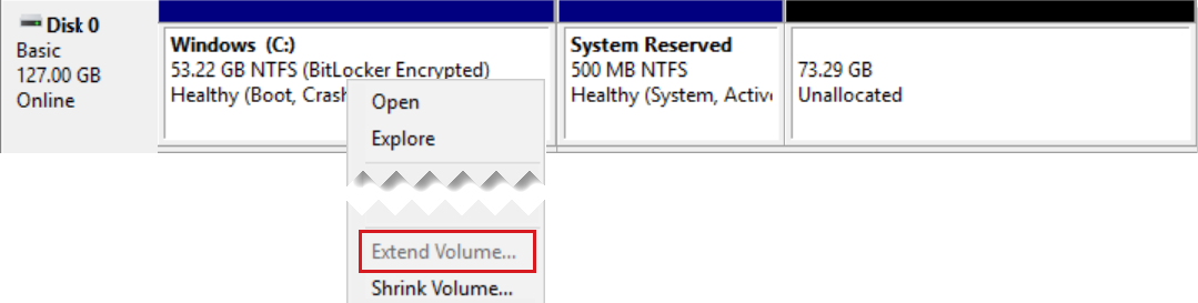 屏幕截图显示了 Windows 卷的快捷菜单上的“扩展卷”选项灰显的磁盘管理。